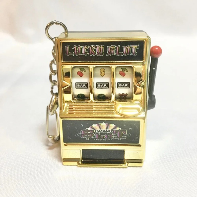 Модный мини-брелок в виде игро – обзор и цена Fruit Slot Machine